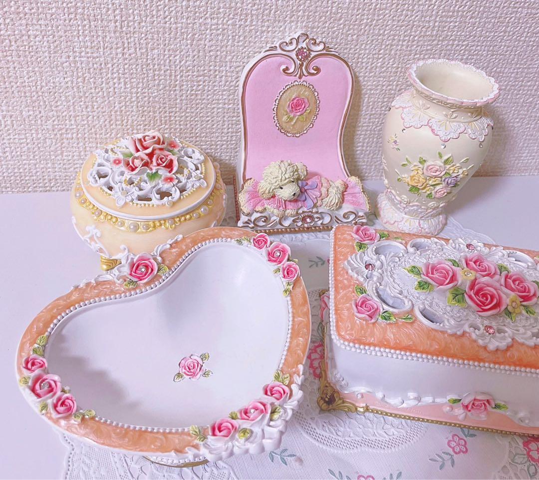 コンプリート♡早い者勝ち♡レア♡入手困難♡ロリータ♡姫系♡リズリサ♡ハローキティ
