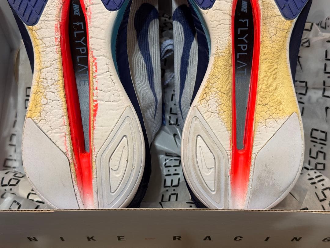 中古 ナイキ ヴェイパーフライ4 26.5cm