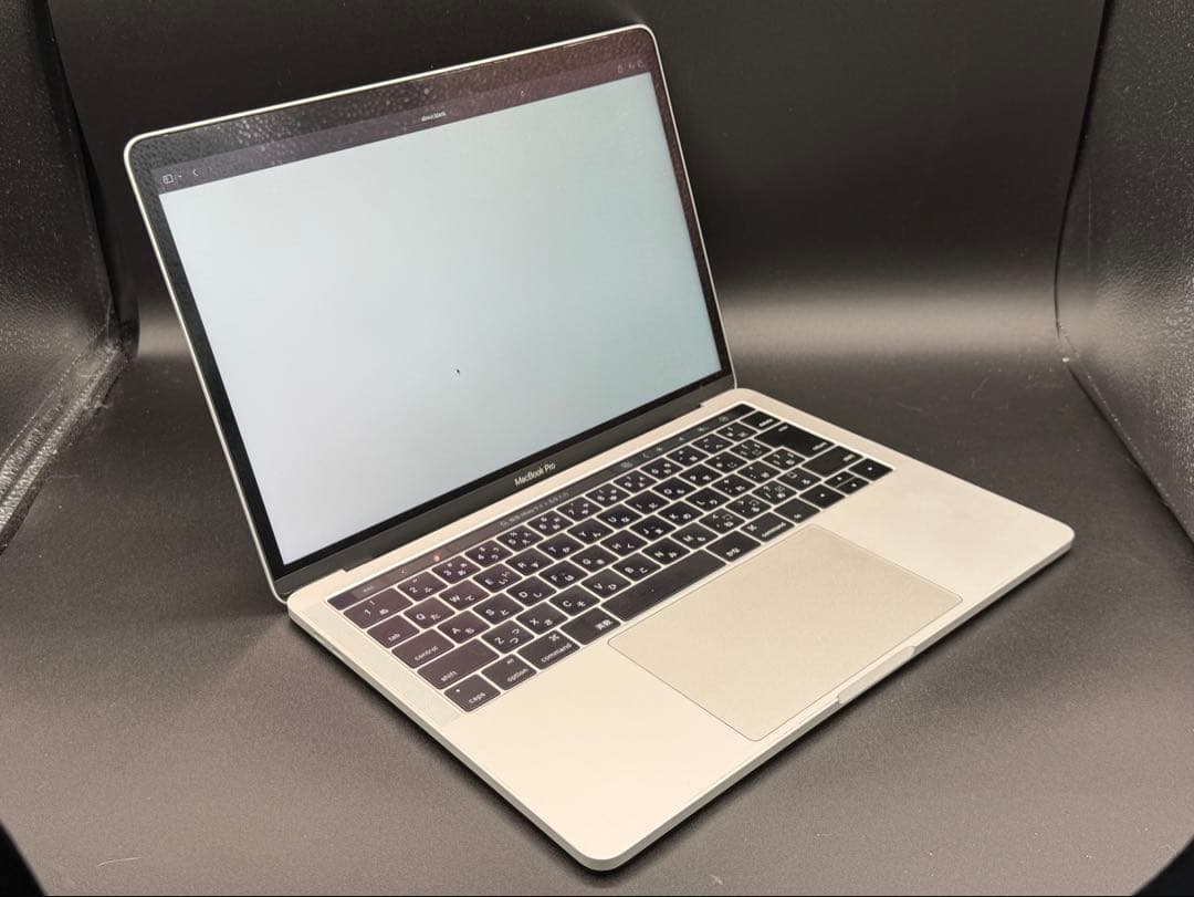 MacBookPro13 2016 TouchBar i5 8GB 256 本体