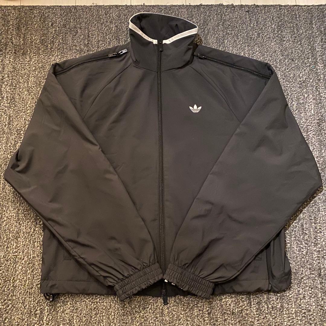アディレニウム シーズン3 ジップ トラックトップ　adidas レディース