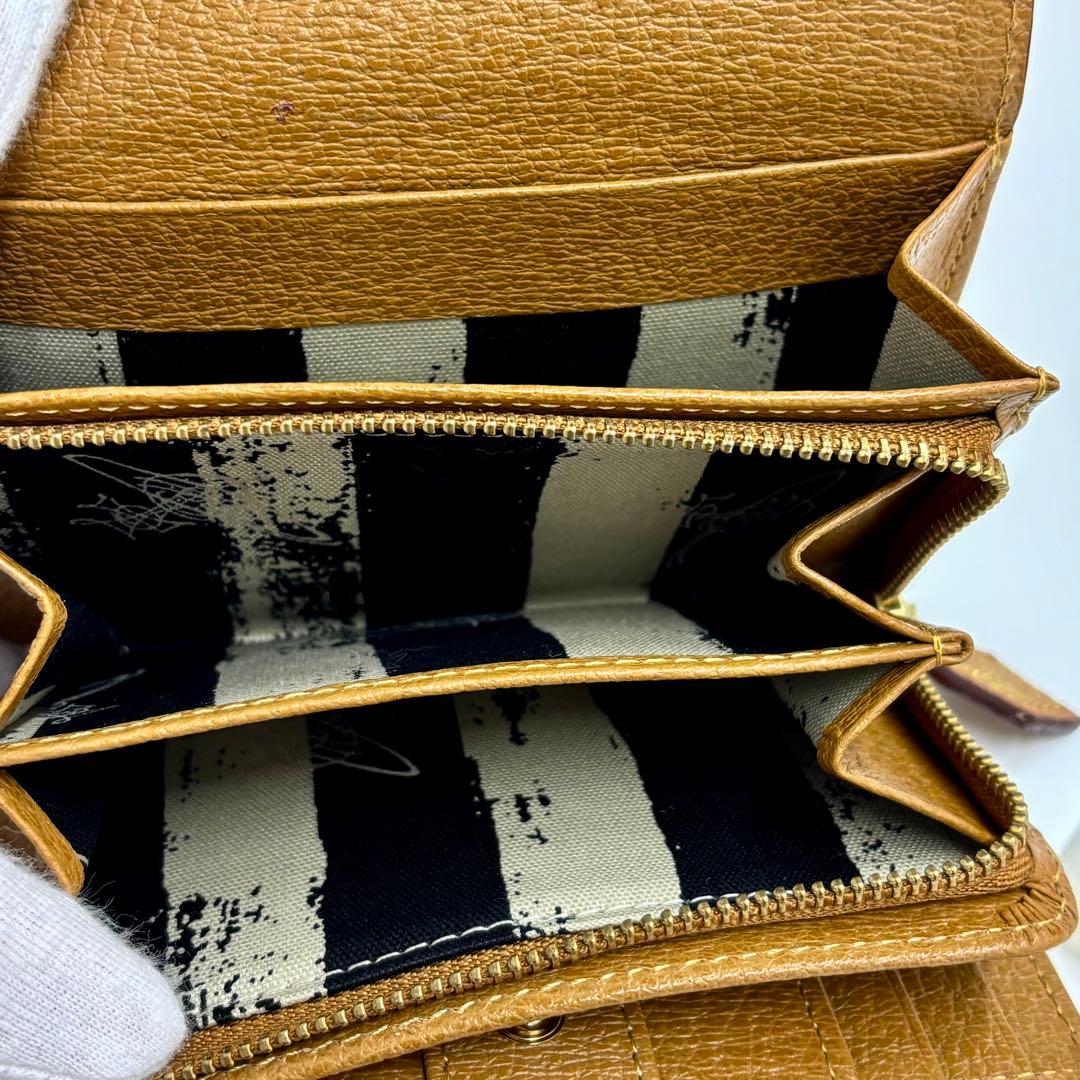 ♡ヴィヴィアンウエストウッド　3つ折り財布【極美品！】