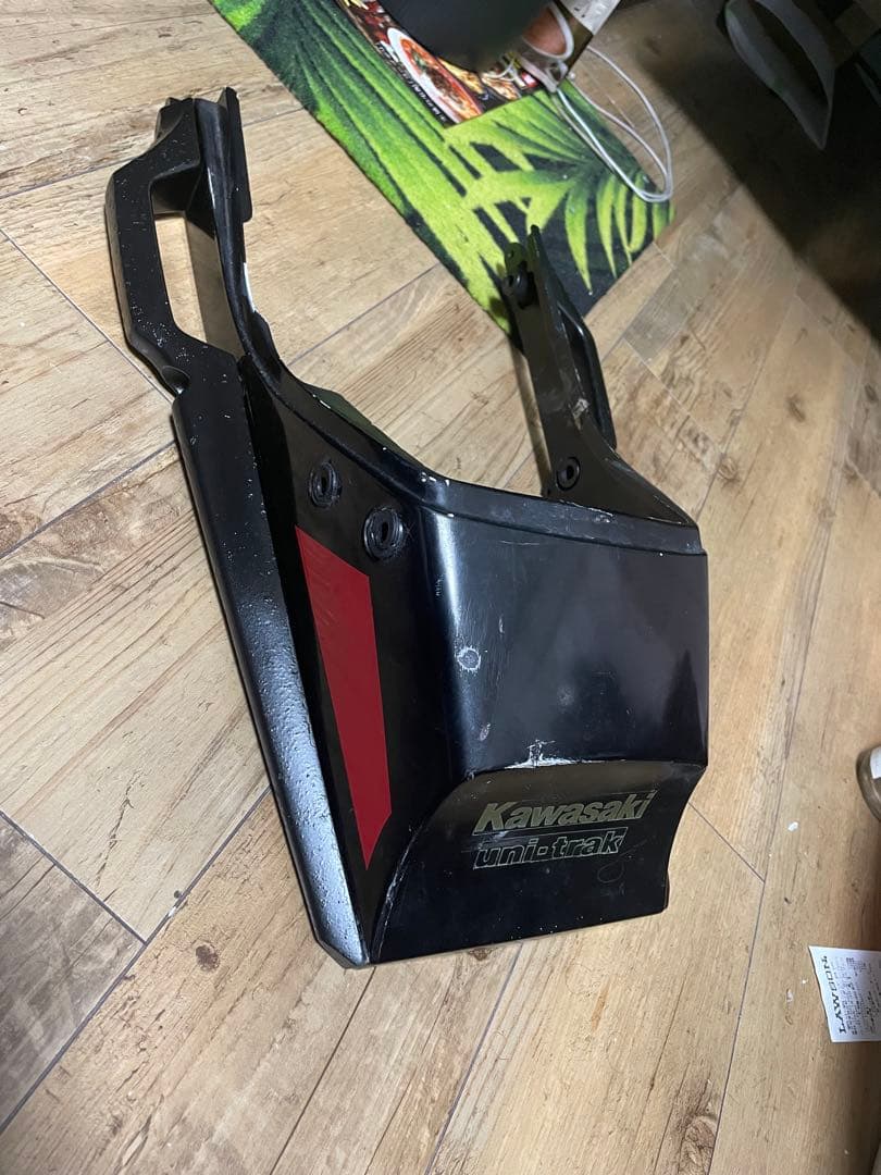 GPZ400F 純正テールカウル　タンデムバー