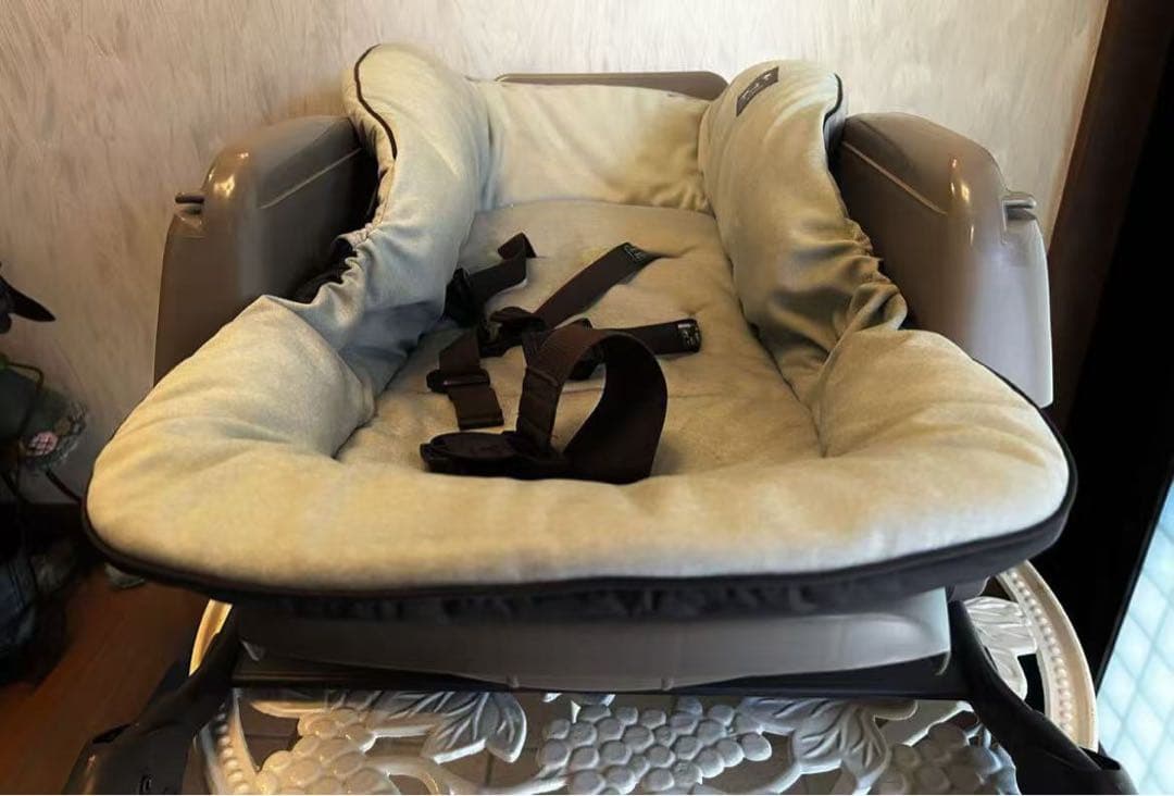 COMBI コンビ ネムリラ オートスウィング 電動ハイローチェア 新生児