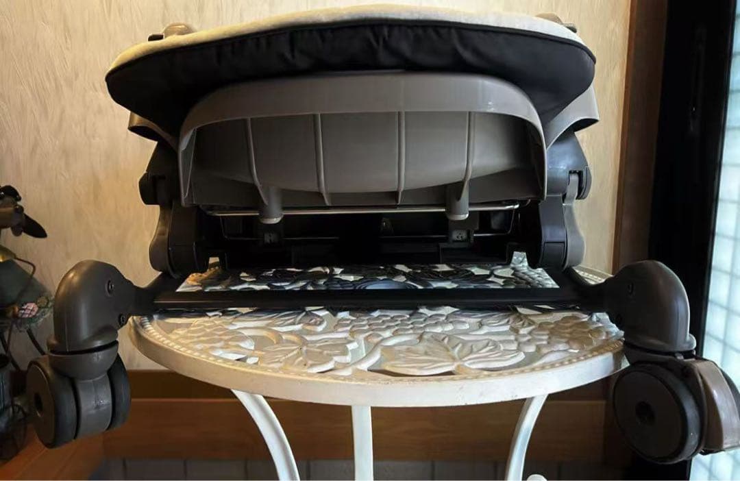 COMBI コンビ ネムリラ オートスウィング 電動ハイローチェア 新生児