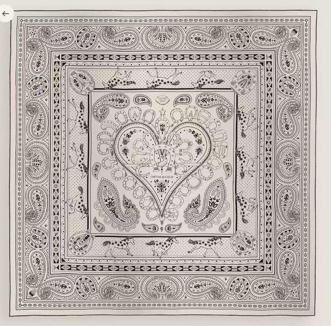 新品・2025AW　エルメス　シュヴァルドゥクールバンダナ　pikari