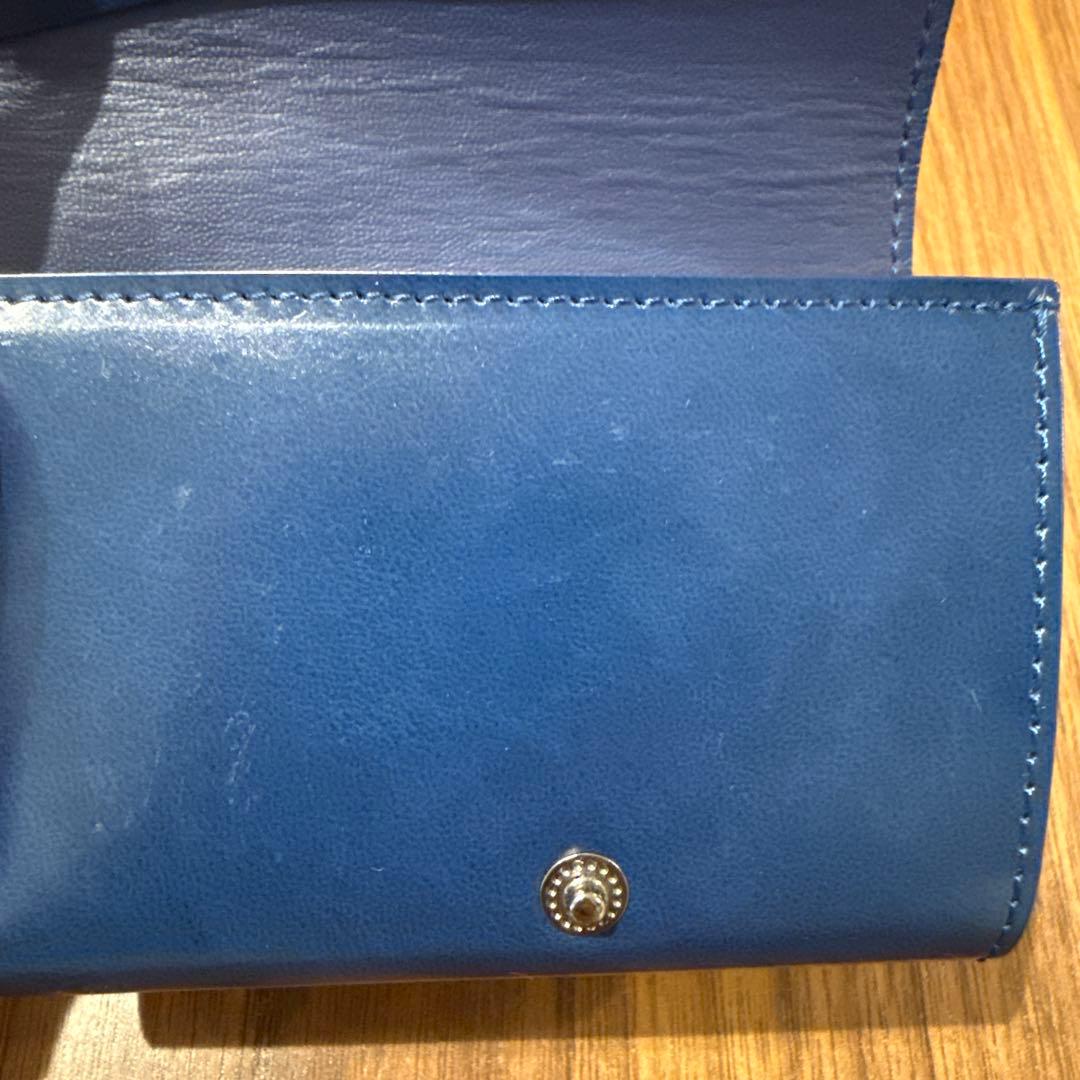 いっぱい入る小さい財布 アブラサス ブルー