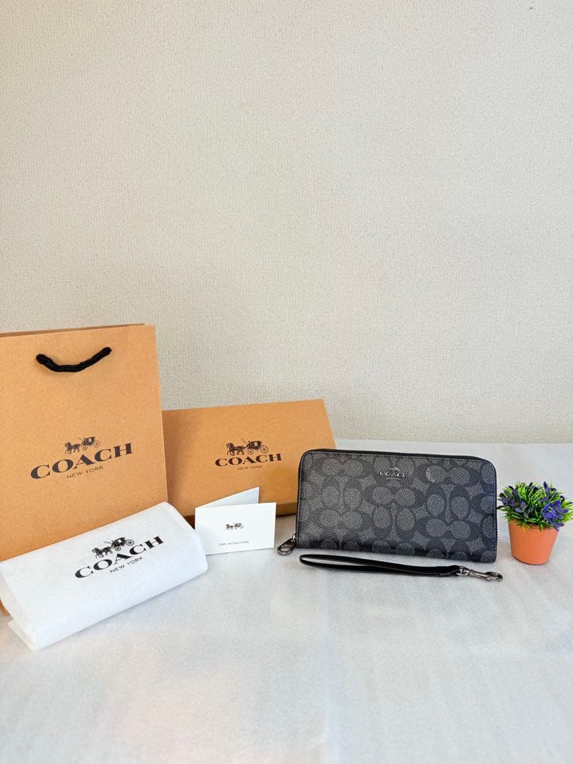 COACH グレー レザー 長財布
