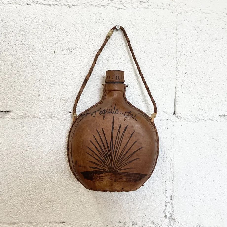 テキーラ　ボトル　水筒　アガベ　メキシコ　ビンテージ