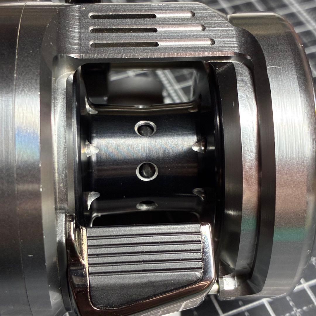 0631 シマノ 19 カルカッタ　コンクエスト DC201