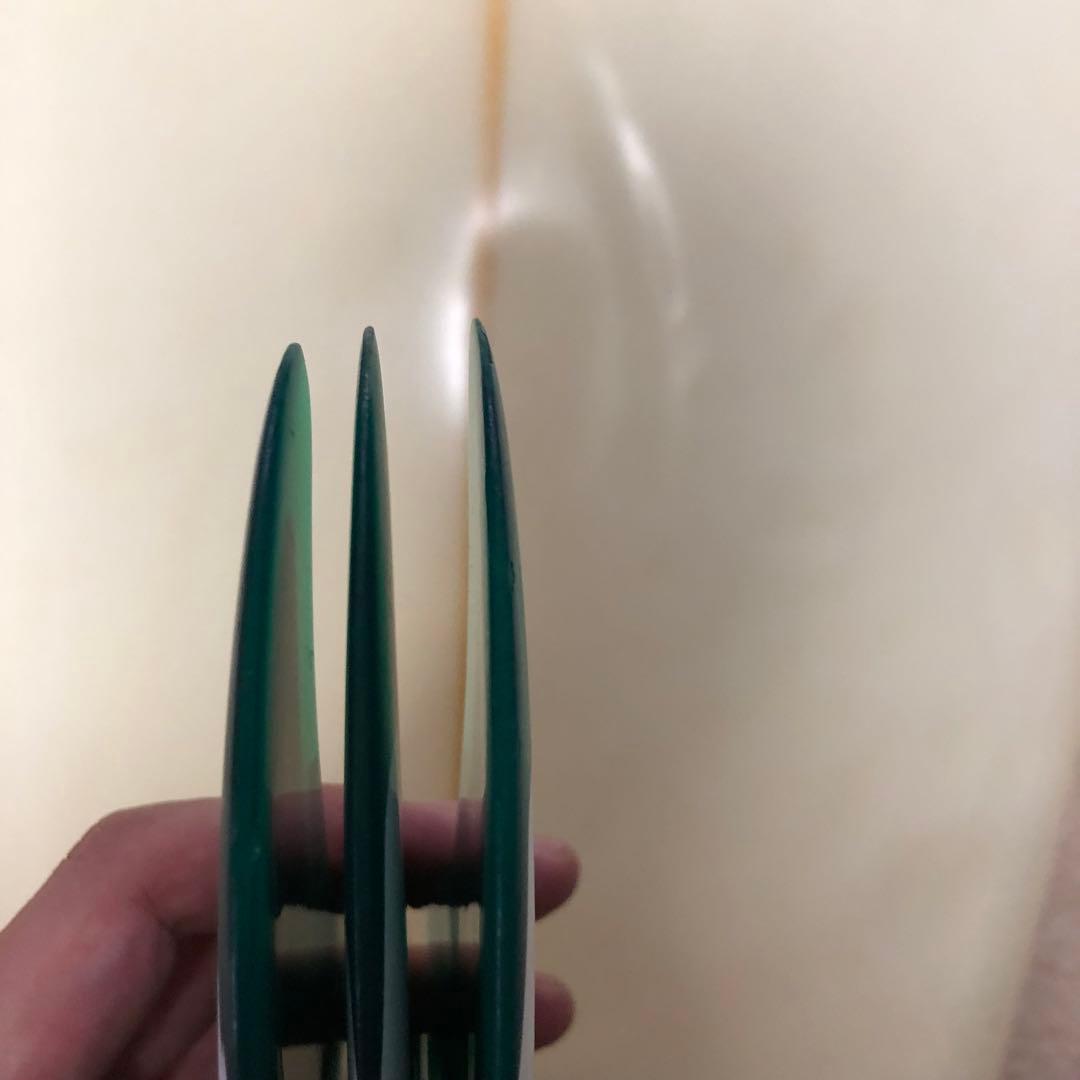 HIC サーフボード 6’0 ケリートコロ FCSフィン付