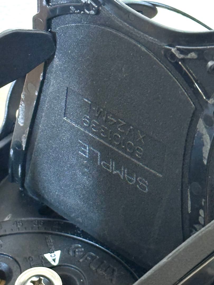 FLUX CV M サイズ　23-24モデル　ブラック 使用4回