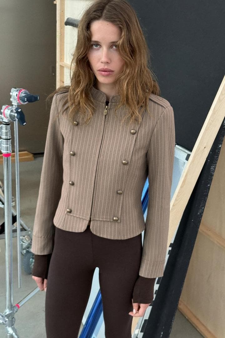 【ZARA】 ストライプ柄フィットブレザー M