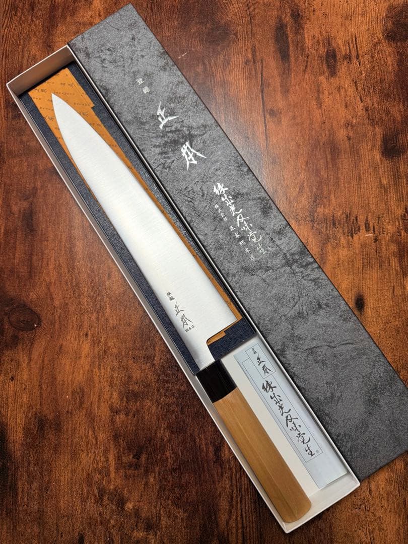正本　和牛刀　包丁　玉白鋼(白紙2号鋼) 尺　水牛柄