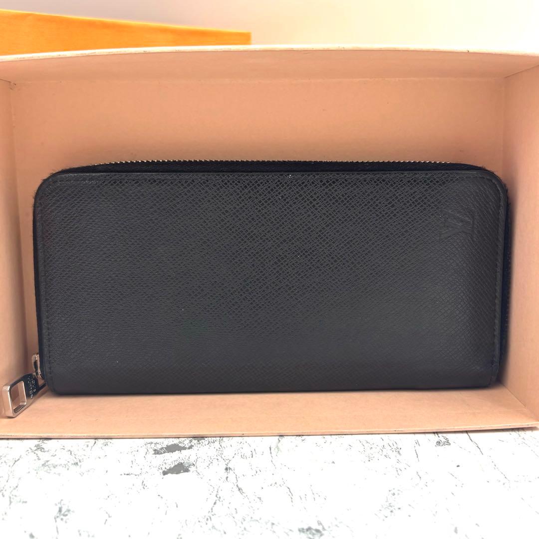 【新型モデル】 ルイヴィトン タイガ ヴェルティカル 長財布 ラウンドファスナー