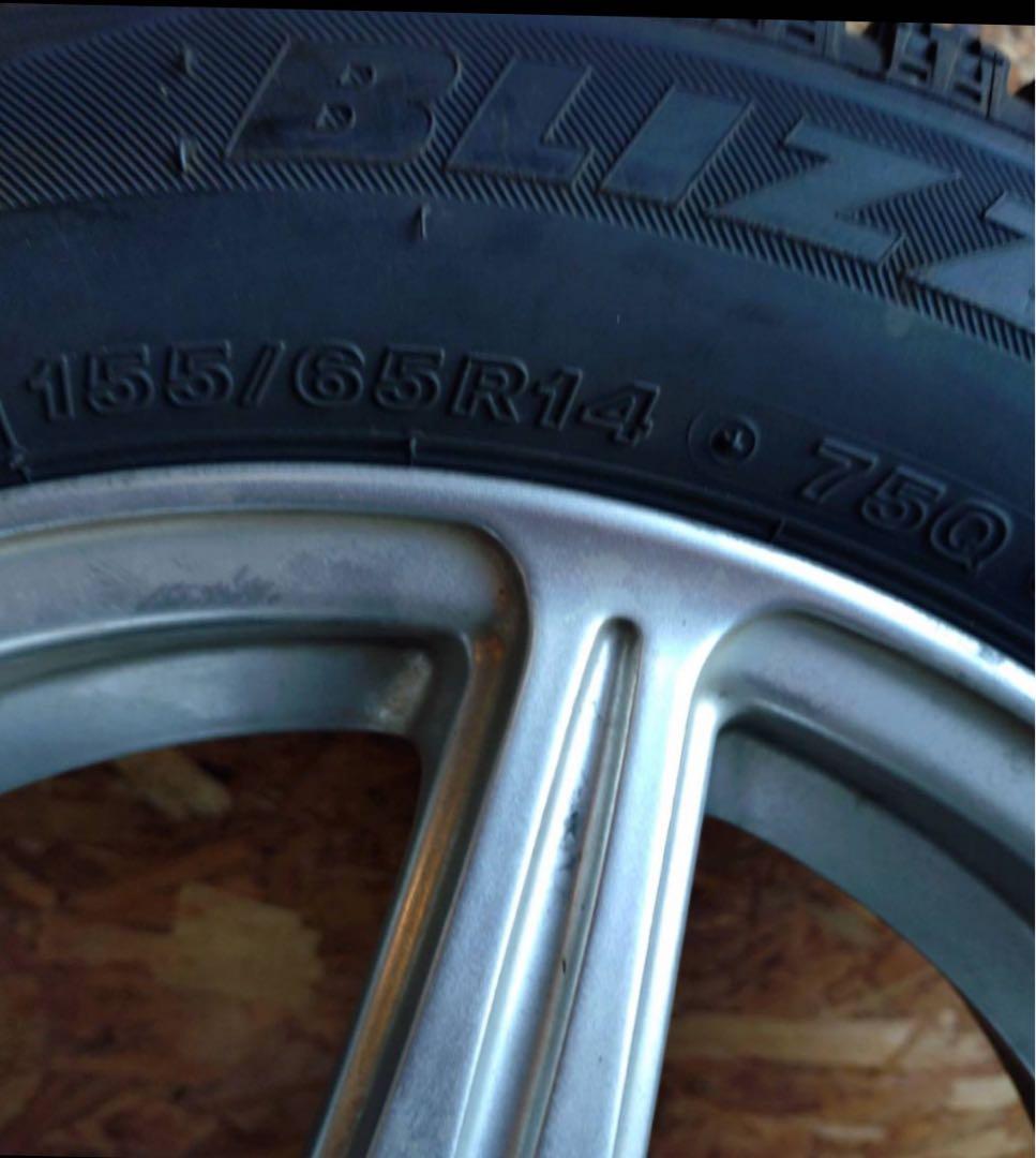 スタッドレス　VRX 155/65R14 4本　タイヤ・ホイールセット②