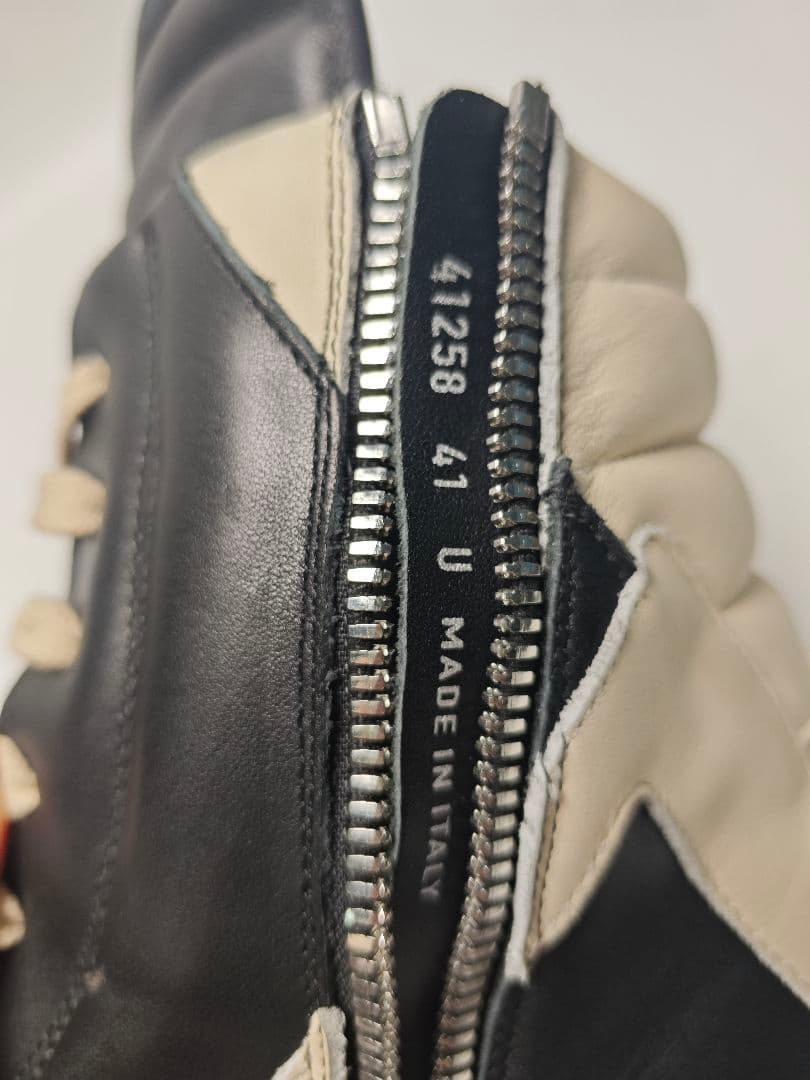 R*y様 Rick Owens ハイカットスニーカー ブラック/ホワイト