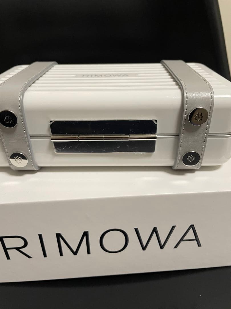 RIMOWA クロスボディバッグ（ポリカーボネート）