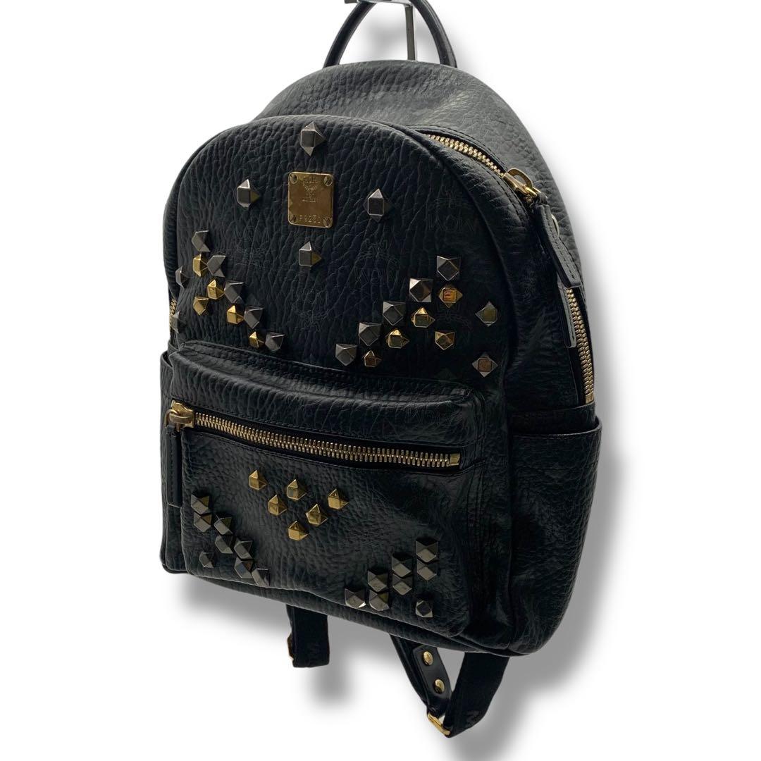 MCM リュック　レザー　スタッズ　黒　ブラック　総柄