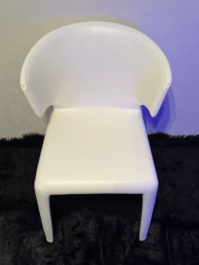 Cassina カッシーナ 367 HOLA オラ本革 ①