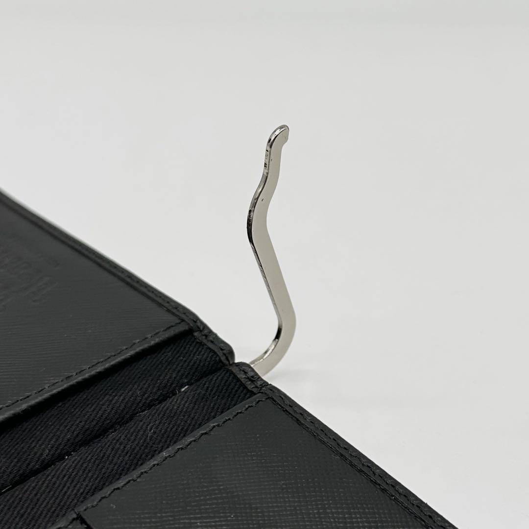 【極美品】 ヴィヴィアン レザー マネークリップ 二つ折り財布 サフィアーノ 黒