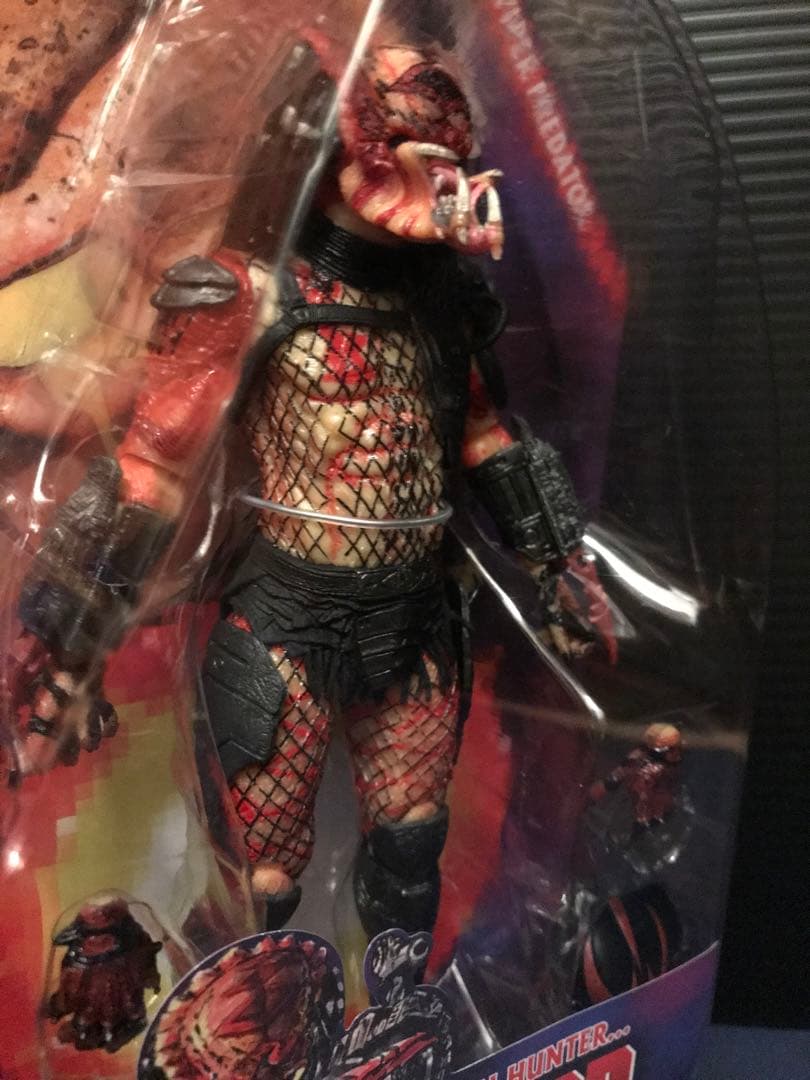 NECA ネカ製　バイパー プレデター　7インチ アクションフィギュア