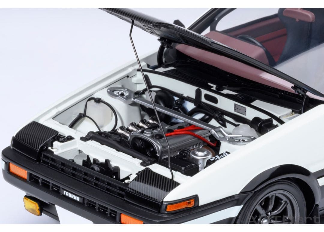 オートアート 1/18　スプリンター トレノ AE86 ファイナルバージョン