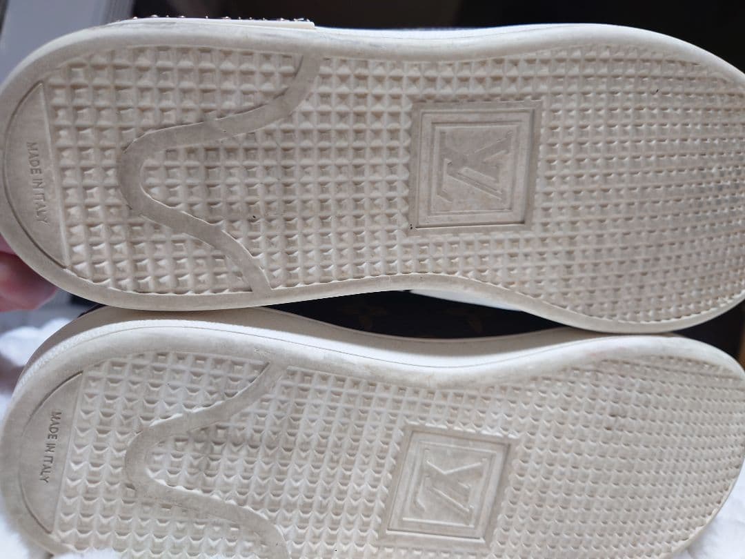 LOUIS VUITTON スニーカー　モノグラム 美品