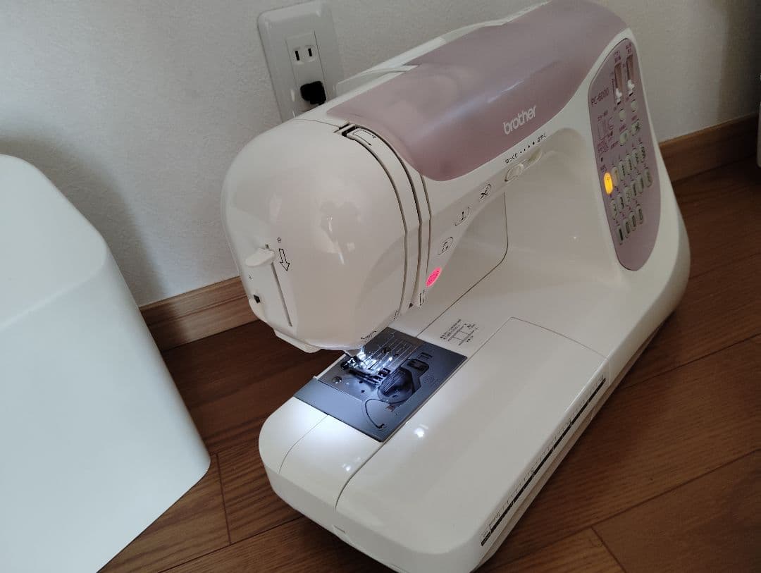 極美品・動作良好✨️ ブラザー コンピューターミシン PC-6000 フット付