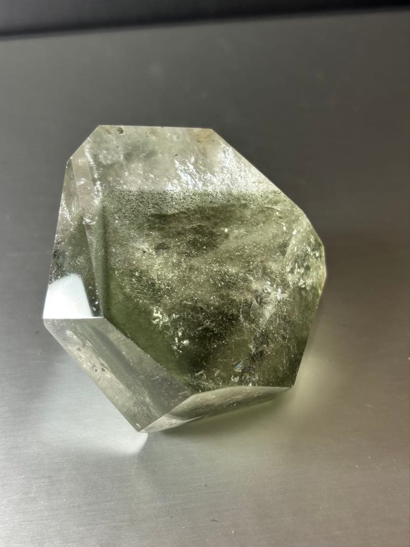 グリーンファントム　グリーンガーデン　フリーカット　151g 天然石