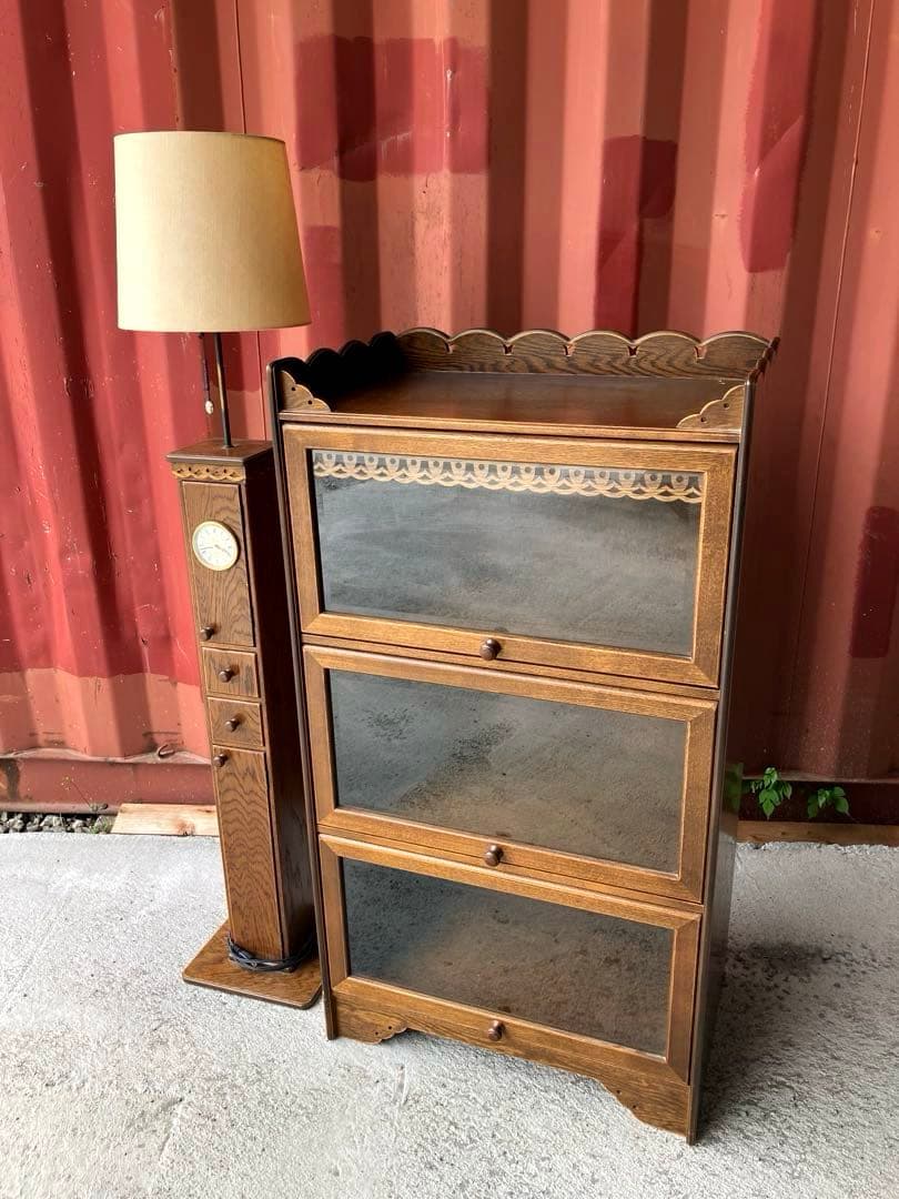 ガラスキャビネット　インテルナ南條