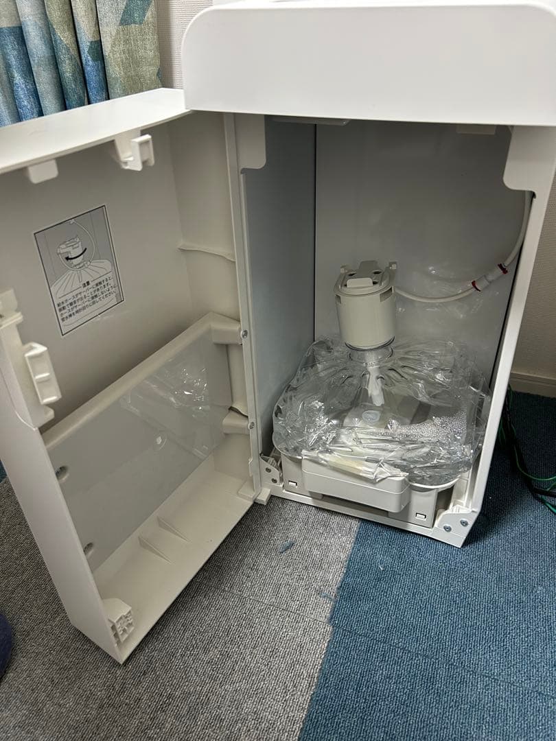 PREMIUM WATERプレミアムウォーターサーバー本体 洗浄キットで洗浄済