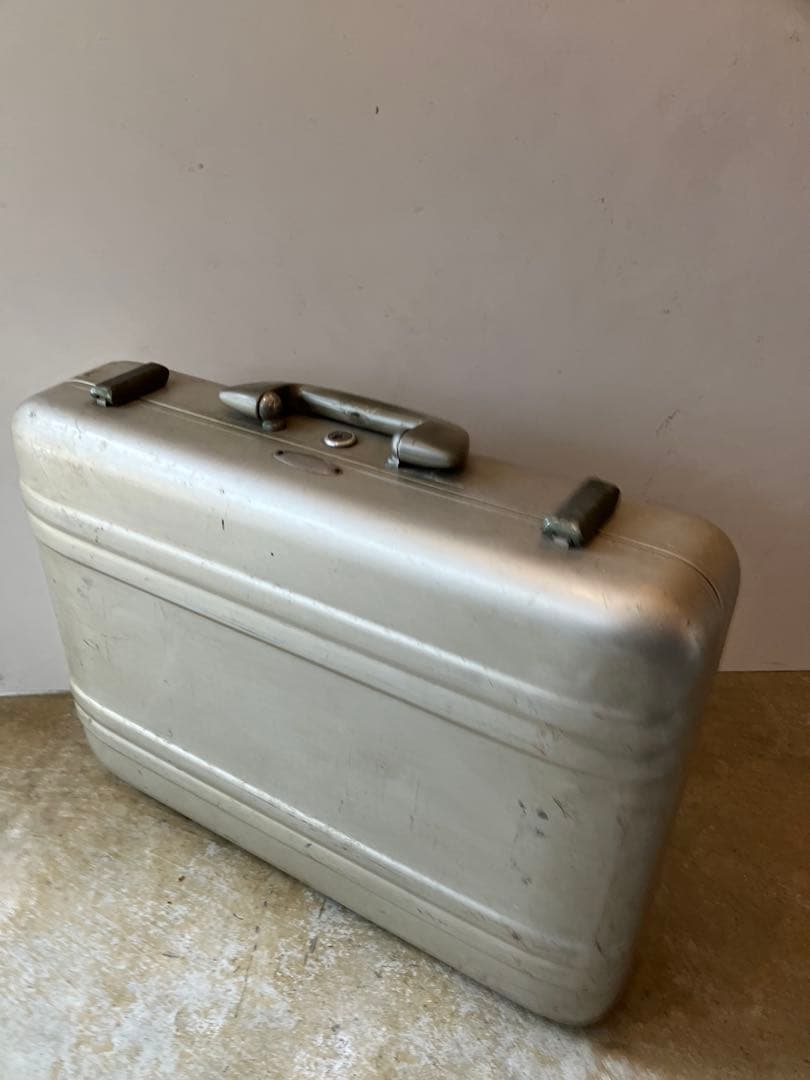 HALLIBURTON アルミニウムケース