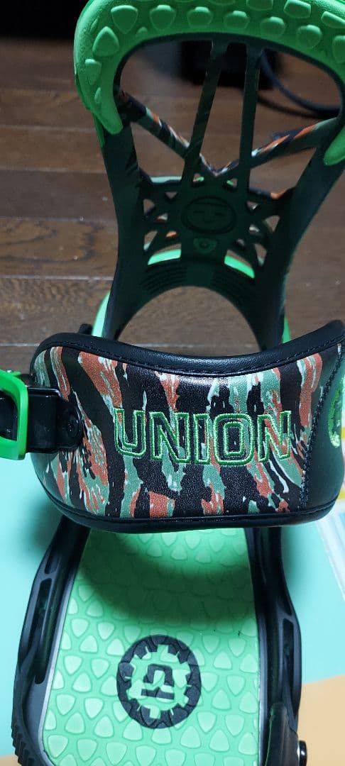 美品 YES 布施モデル × UNION スノーボード