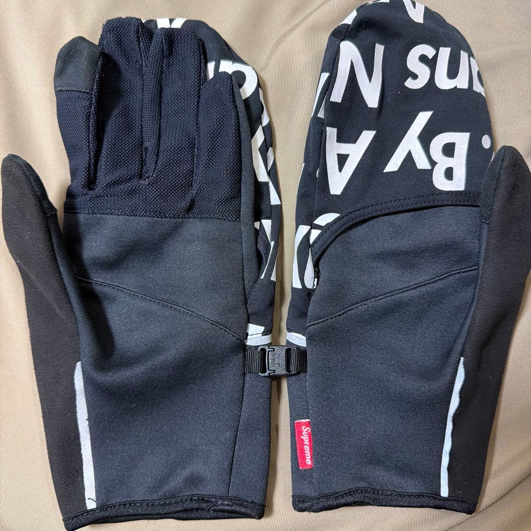 THE NORTH FACE x Supreme 手袋