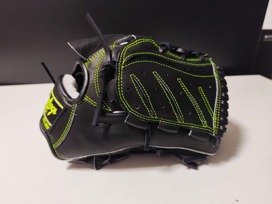 Rawlings 硬式投手用グローブ