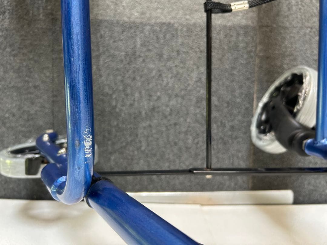 【送料込】竹虎　ハッピーⅡ　軽量歩行器　ブルーメタリック　かご付き