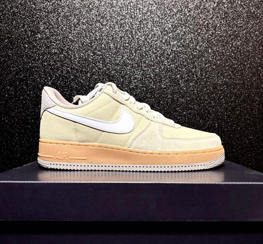 ■新品26.5cm■ナイキ エア フォース 1 07 ライトカーキ/ガムイエロー