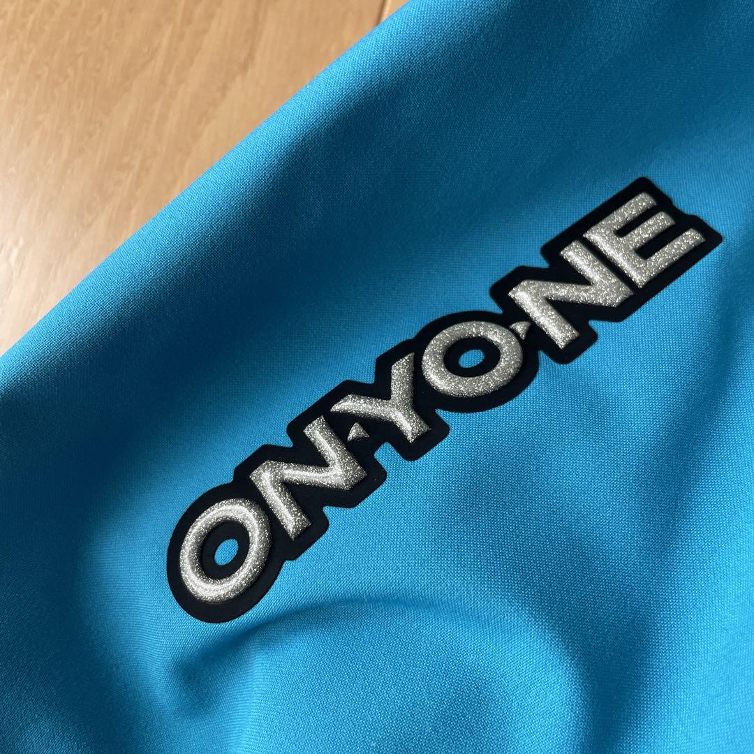 オンヨネ　ONYONE スキーウェア　デモチーム　サイズXO 中古　特殊サイズ