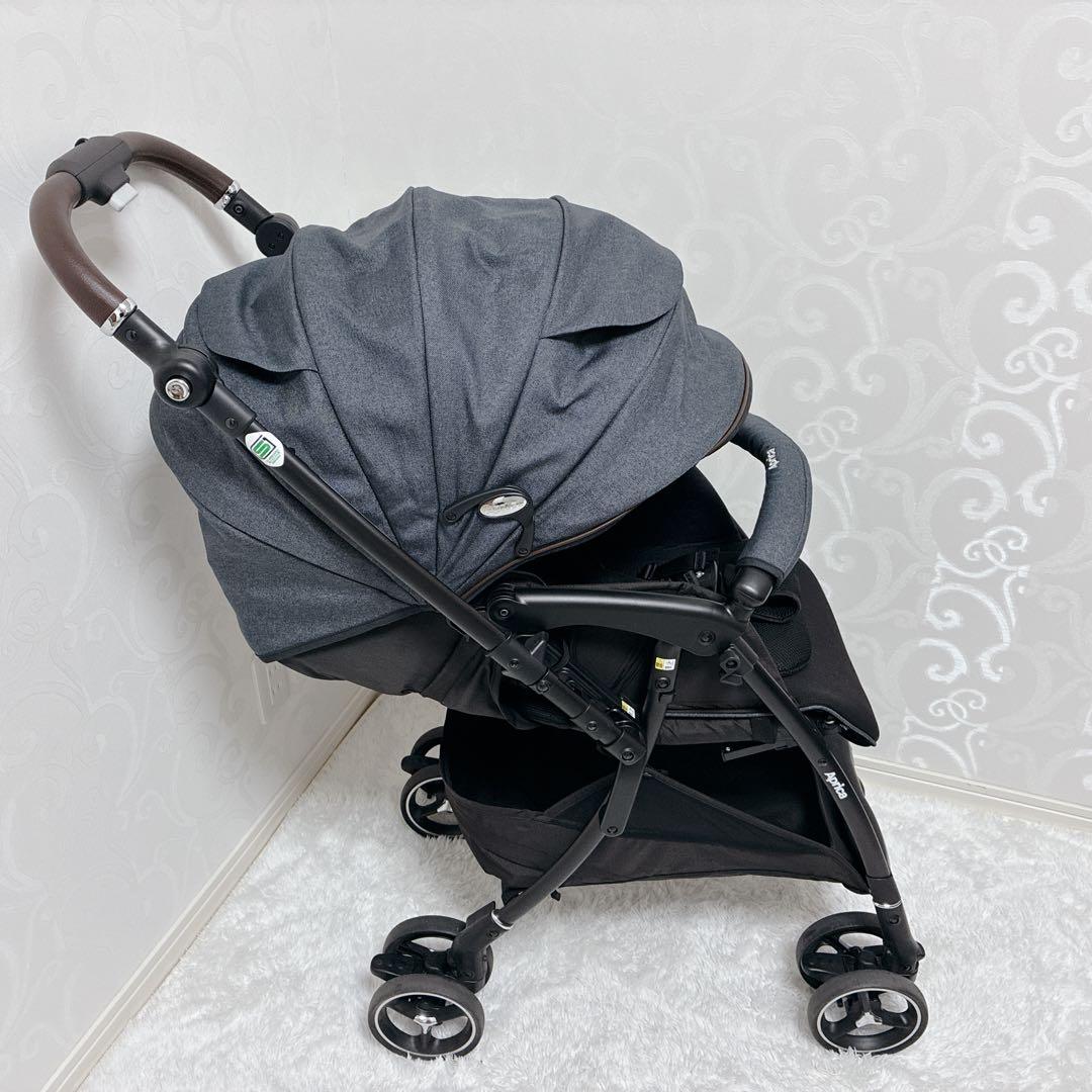 【美品】Aprica ベビーカー ラクーナ クッション フリー プラス