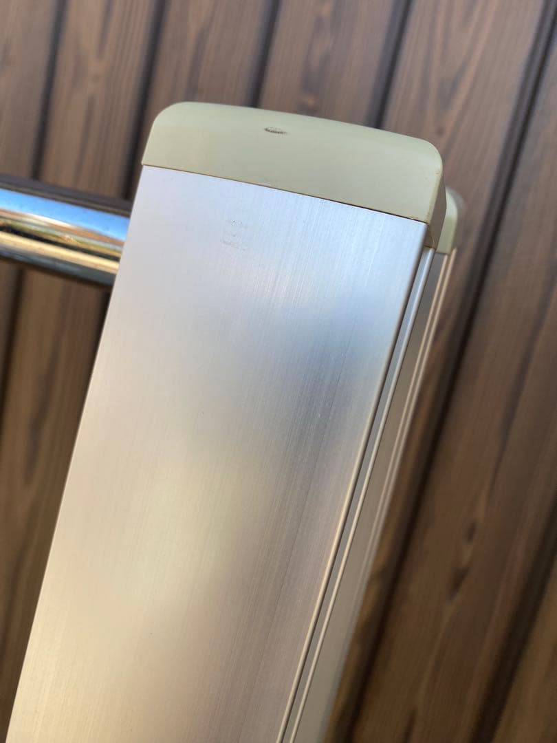 イトーキ　ITOKI コートハンガー　アルミフレーム　折りたたみハンガーラック