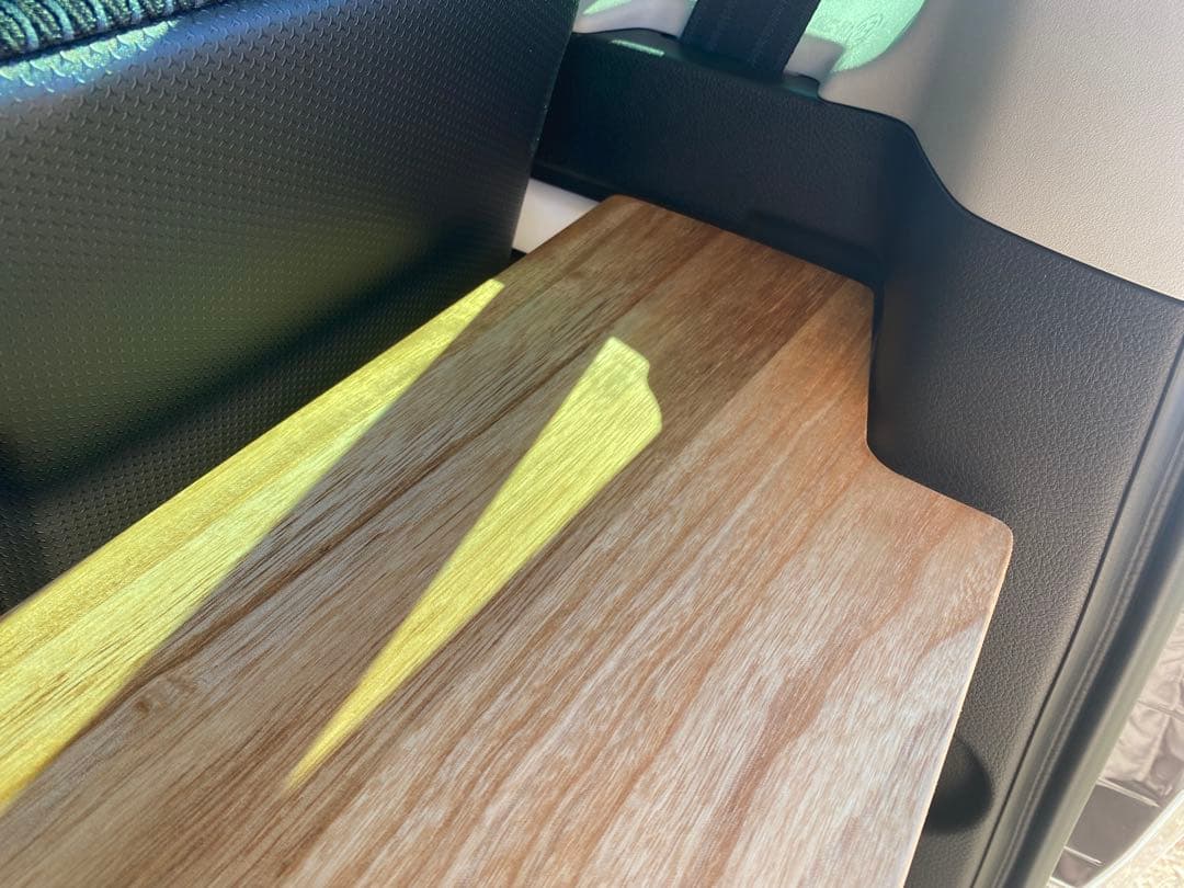 スズキ 新型ハスラー用ラゲッジボード 木製 塗装済 リクライニング対応 車中23
