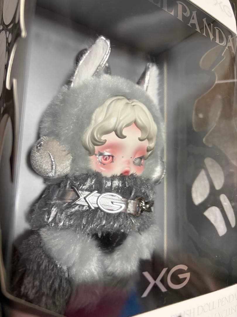SKULLPANDA×XG ぬいぐるみペンダント ポップマート