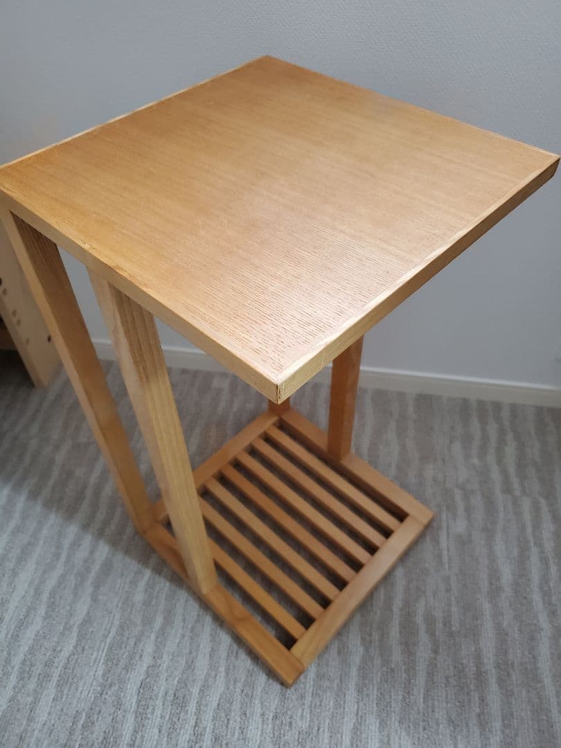 アクタス　アッシュ材　サイドテーブル　天然木