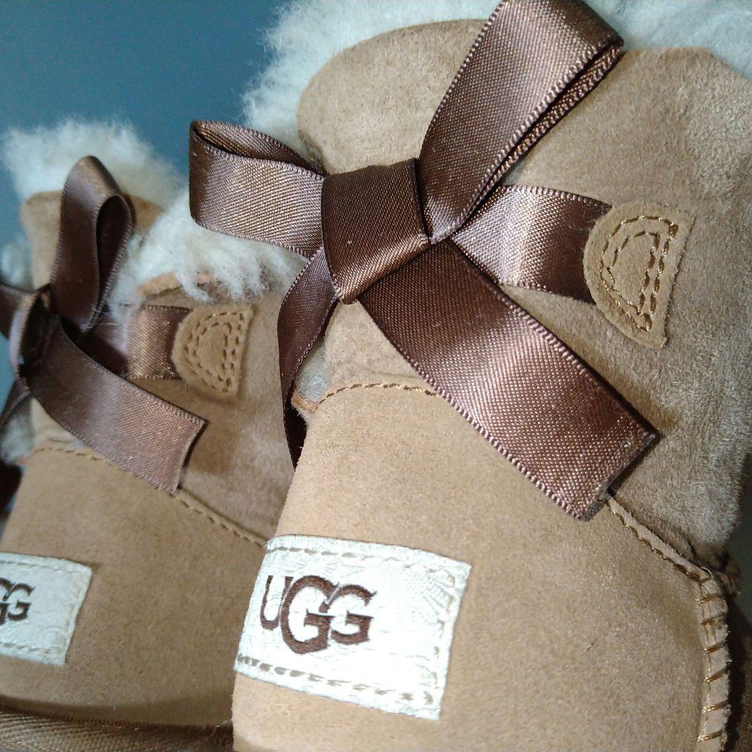 アグ UGG ブーツ　ミニ ベイリー ボウ　リボン　キッズ　17cm