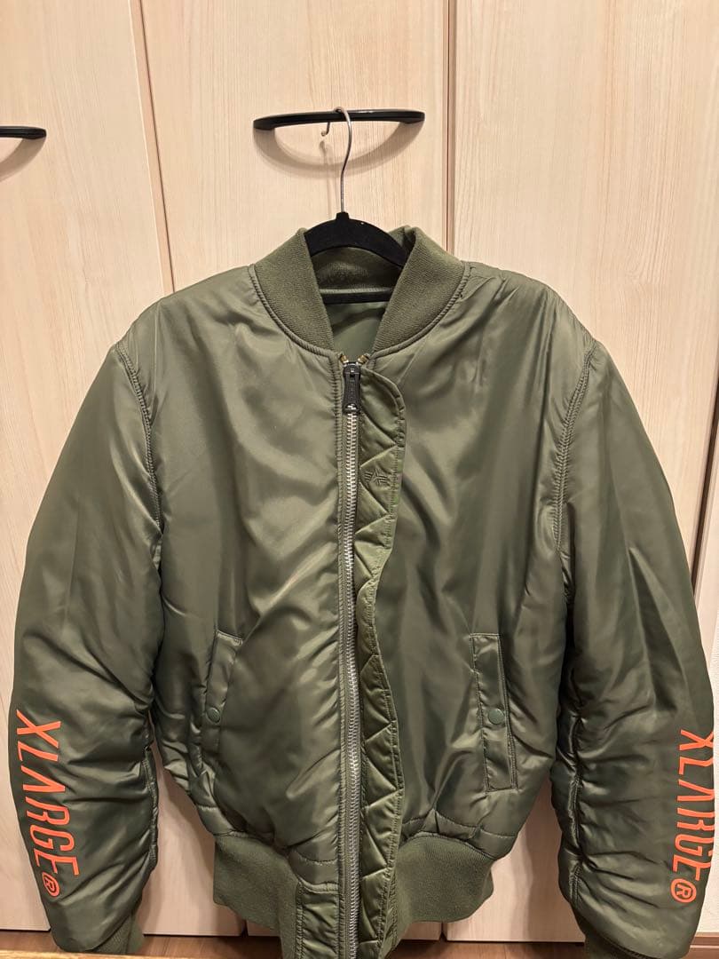 別注完売品X-LARGE ALPHA コラボMA-1 美品　1月12日まで出品