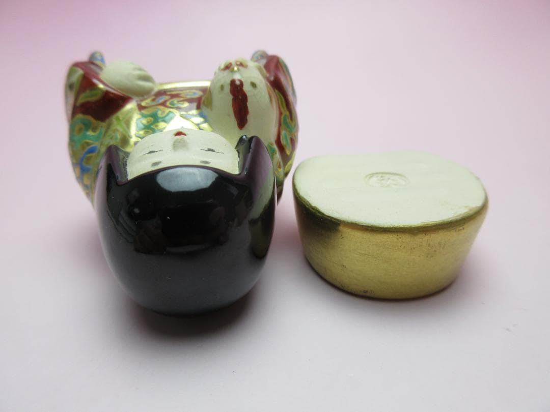 山田東哉 色絵仁清意 癸酉 抱鶏姫 香合 JA70506