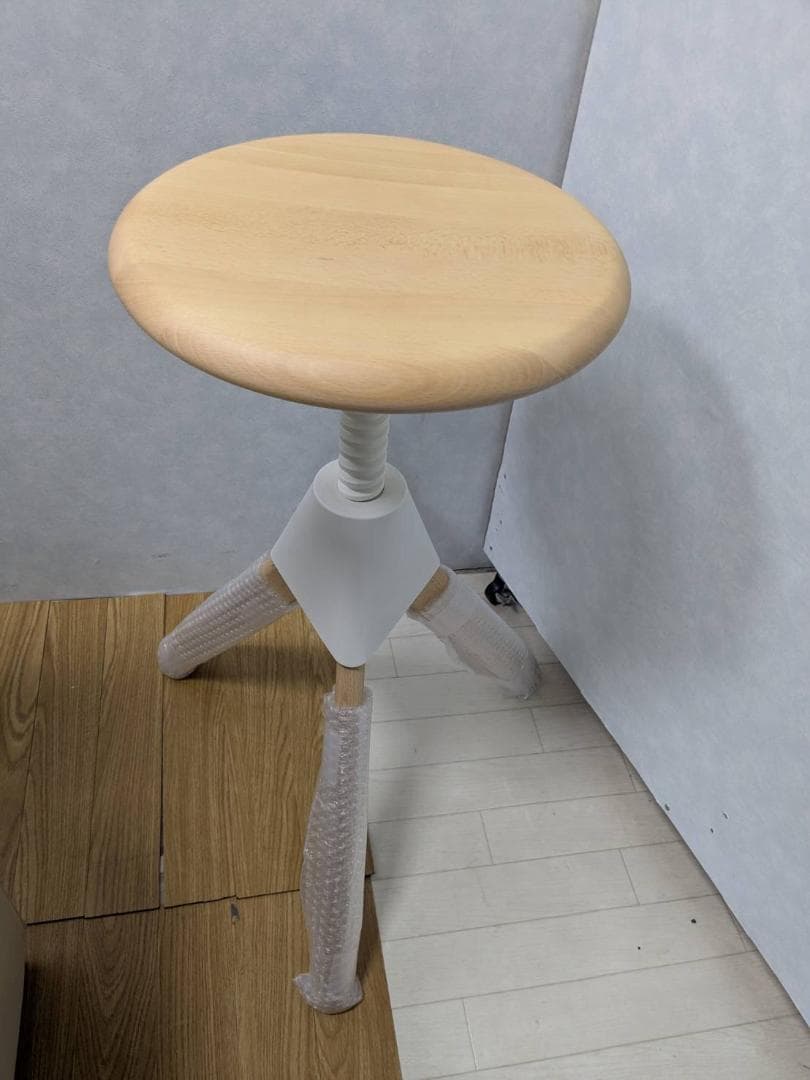 K★1043 Magis マジス stool スツール Tom & Jerry