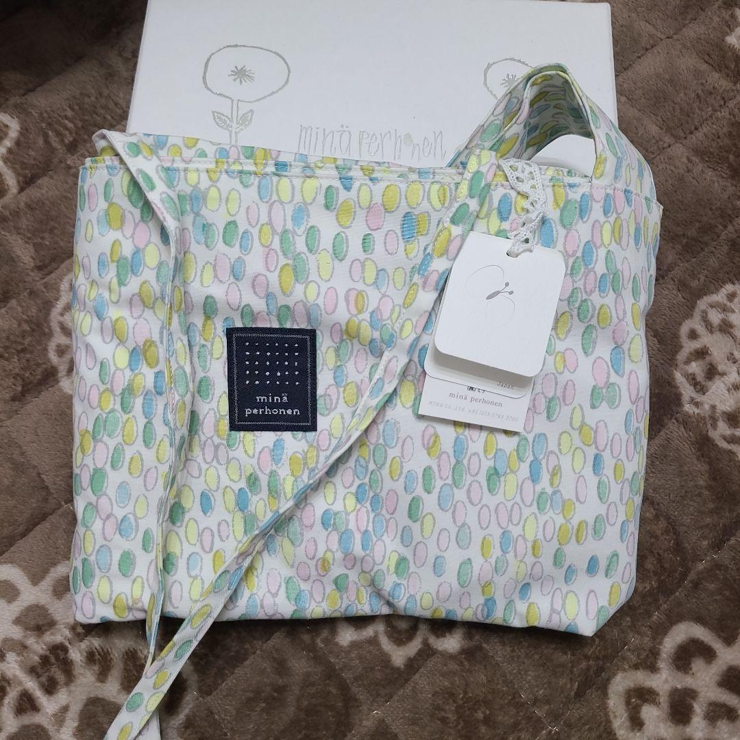 minä perhonen 多色ドットトートバッグ