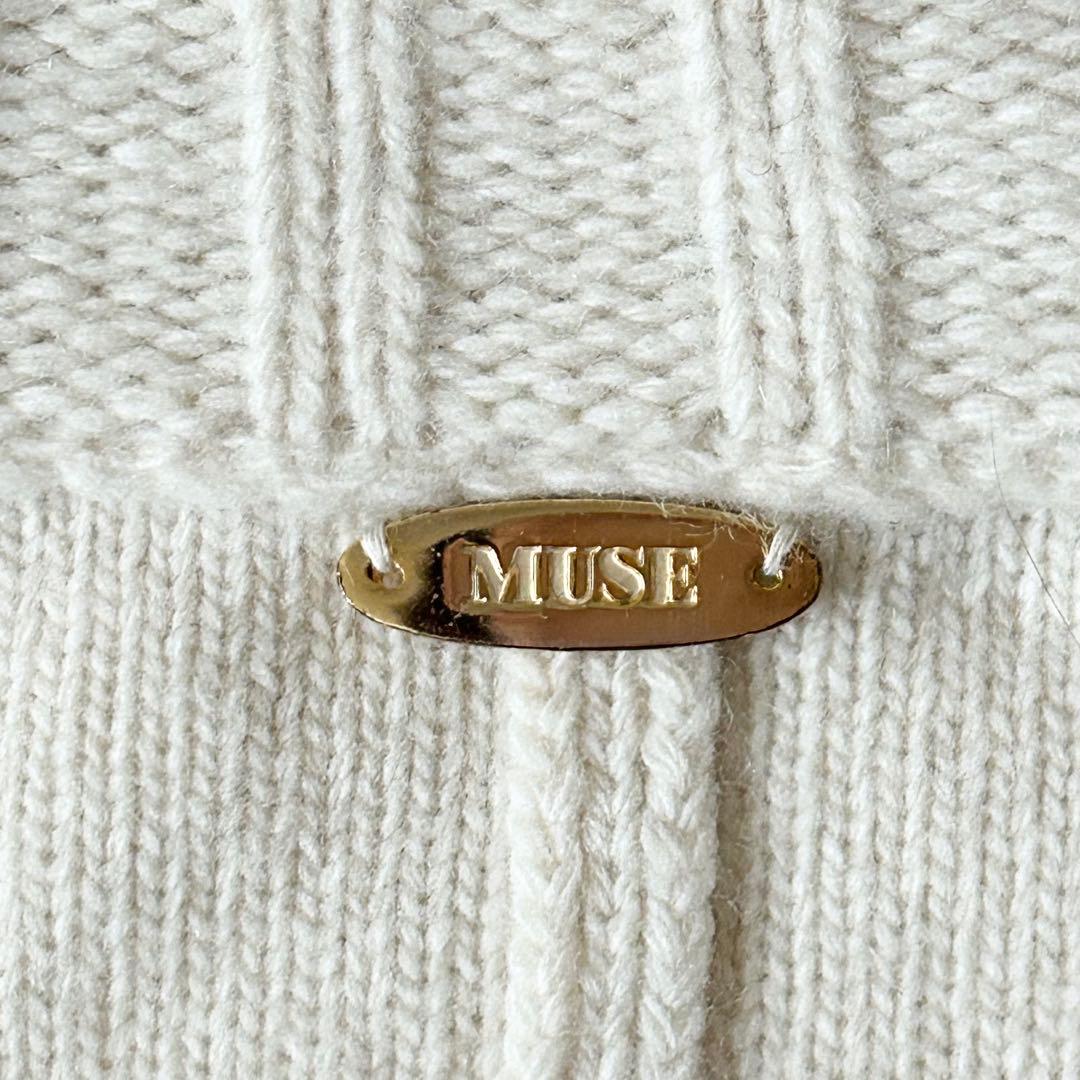 3150y美品 ミューズドゥーズィエムクラス カシミヤ混タートルネックニット 白