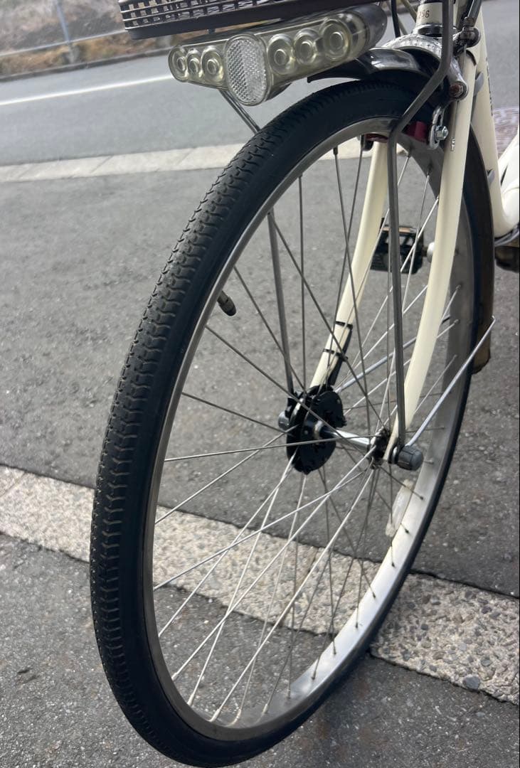 Panasonicエコナビ機能付き電動アシスト自転車きれいなホワイト26インチ